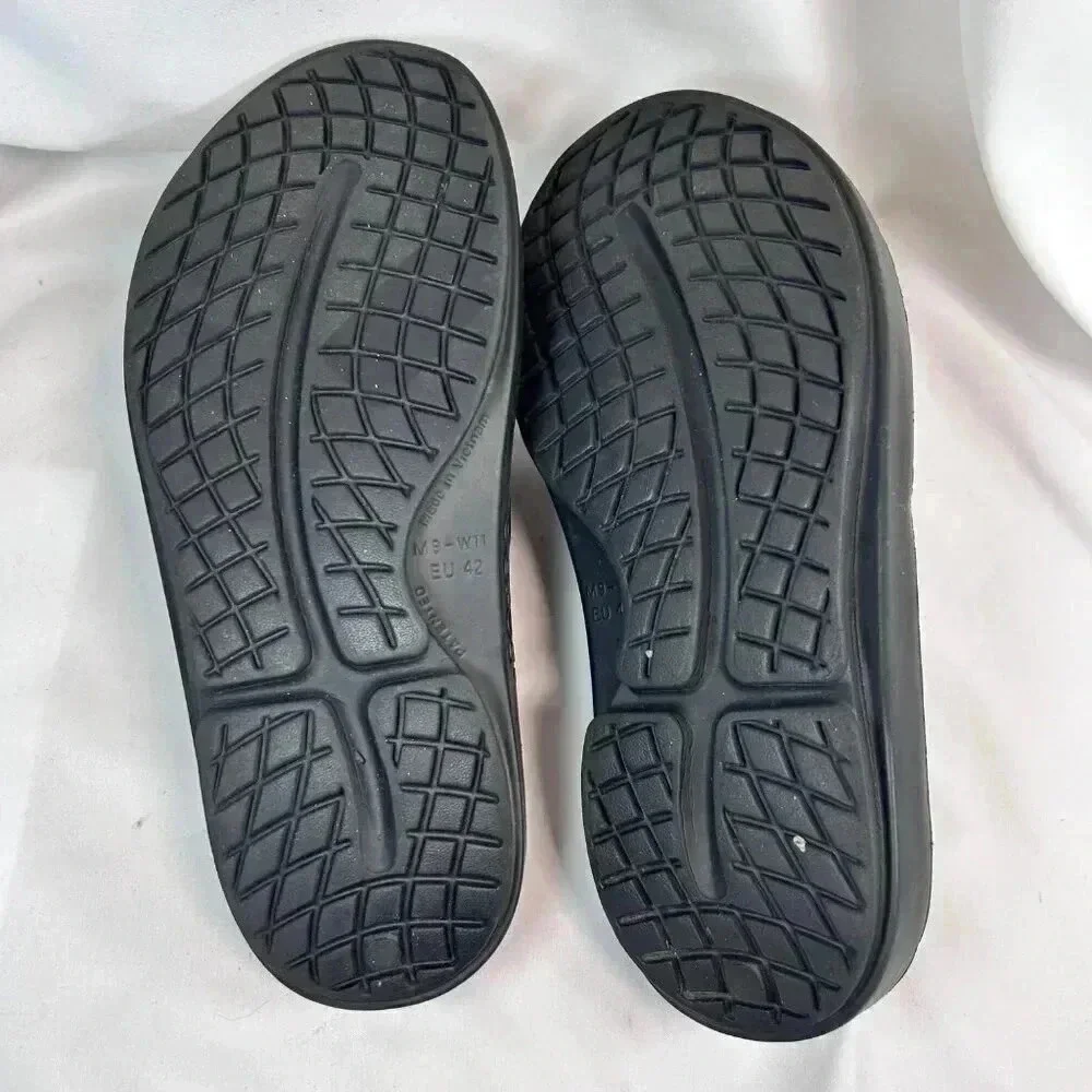 OOFOS OOahh Sport Flex Slides Size M9/W11 Camo Gray Black Athleisure